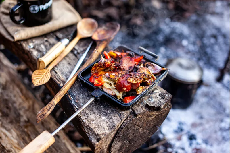 Petromax Campfire/Barbecue Cast Iron Toasted Sandwich Iron - Single-7